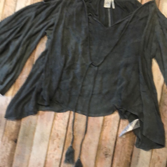 Paper Crane boutique Top - Picture 5 of 7